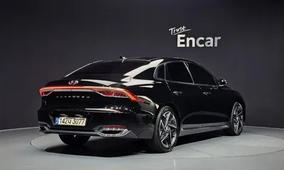 Hyundai Grandeur 2020, 95052 км, за 14113.17 USD