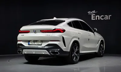 BMW X6 2022, 78882 км, за 40587.02 USD