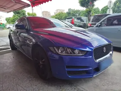 Jaguar XEL 2018, 137000 км, за 9045.38 USD