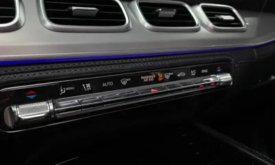 Mercedes-Benz GLE-Class 2021, 142400 км, за 27907.91 USD - фото 18