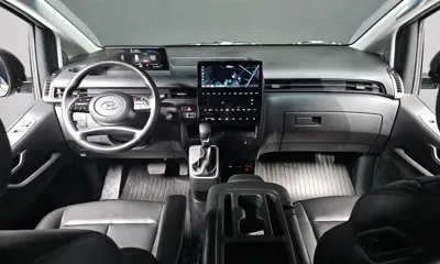 Hyundai Staria 2022, 60992 км, за 16836.76 USD - фото 7