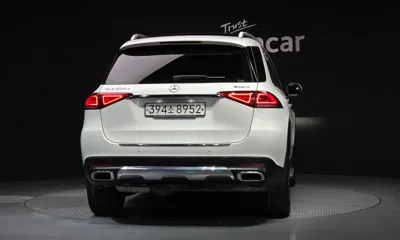 Mercedes-Benz GLE-Class 2020, 106284 км, за 31002.14 USD
