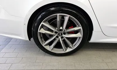 Audi A7 2023, 85248 км, за 32438.39 USD