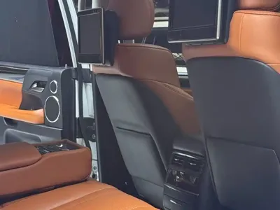 Lexus LX 2016, 140000 км, за 119442.43 USD