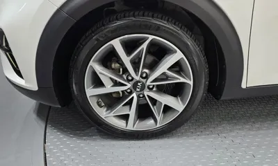 Kia Niro 2021, 90085 км, за 10614.05 USD