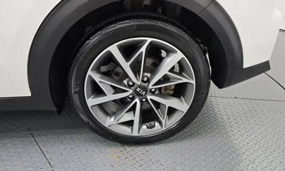 Kia Niro 2021, 90085 км, за 10603.7 USD - фото 21