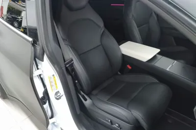 Tesla Model Y L 2025, 10300 км, за 47514 USD - фото 19