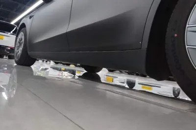 Tesla Model Y L 2025, 10300 км, за 47514 USD - фото 25
