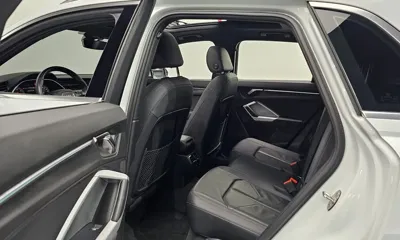 Audi Q3 2022, 35987 км, за 35775.24 USD - фото 11
