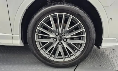 Audi Q3 2022, 35987 км, за 35775.24 USD - фото 21