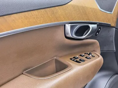 Volvo XC90 2019, 94900 км, за 24984.8 USD - фото 20