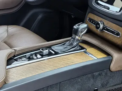 Volvo XC90 2019, 94900 км, за 24984.8 USD - фото 21