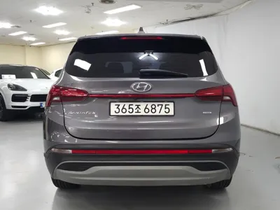 Hyundai Santafe 2023, 54754 км, за 16738.87 USD