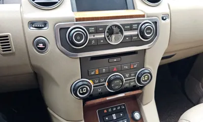 Land Rover Discovery 2016, 115277 км, за 13728.32 USD - фото 16
