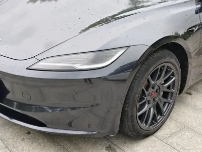 Tesla Model 3 2024, 40000 км, за 24022.63 USD - фото 18