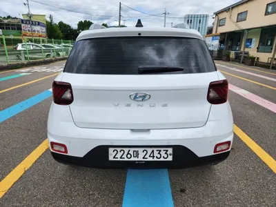 Hyundai Venue 2020, 57093 км, за 6710.1 USD