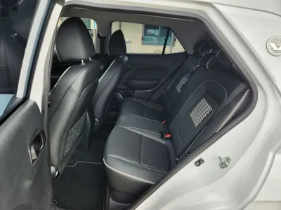 Hyundai Venue 2020, 57093 км, за 6710.1 USD - фото 6