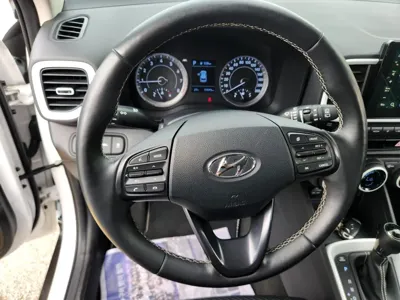 Hyundai Venue 2020, 57093 км, за 6710.1 USD - фото 11