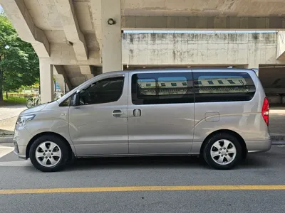Hyundai Starex 2019, 29000 км, за 12360.15 USD