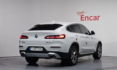 BMW X4 2022, 30405 км, за 30132.43 USD