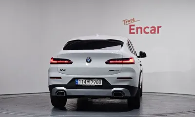 BMW X4 2022, 30405 км, за 30132.43 USD