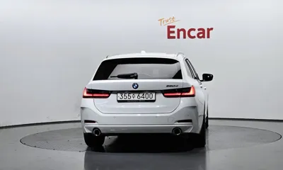 BMW 3-Series 2023, 16958 км, за 26362.73 USD