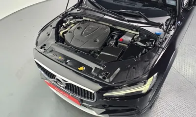 Volvo V90 2018, 141552 км, за 13719.31 USD - фото 6