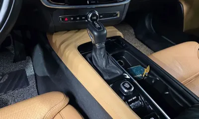 Volvo V90 2018, 141552 км, за 13719.31 USD - фото 9