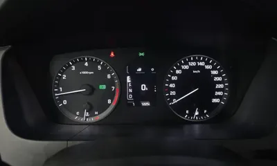Hyundai Sonata 2016, 122539 км, за 5448.34 USD - фото 8