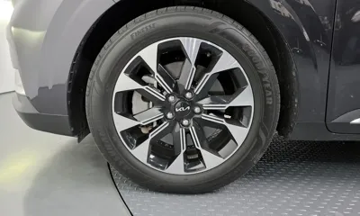 Kia Canival 2023, 42887 км, за 21615.56 USD