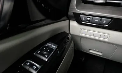Kia Canival 2023, 42887 км, за 21465.14 USD - фото 18
