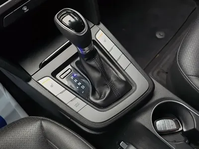 Hyundai Avante 2018, 110965 км, за 4529.34 USD - фото 8