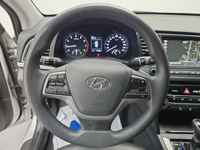 Hyundai Avante 2018, 110965 км, за 4529.34 USD - фото 9