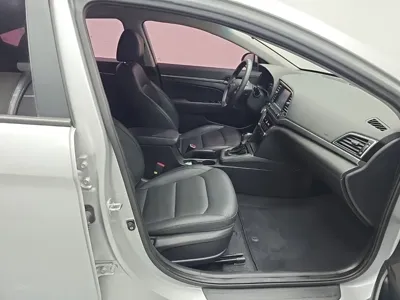 Hyundai Avante 2018, 110965 км, за 4529.34 USD - фото 19