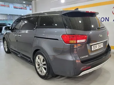 Kia Canival 2017, 176933 км, за 7488.44 USD