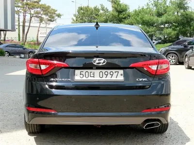 Hyundai Sonata 2016, 238261 км, за 3771.99 USD