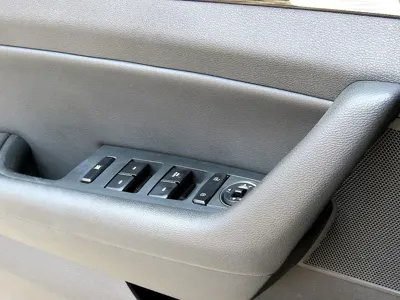 Hyundai Sonata 2016, 238261 км, за 3771.99 USD - фото 11