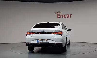 Hyundai Avante 2023, 25064 км, за 13016.86 USD