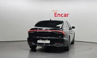 Hyundai Grandeur 2022, 110359 км, за 12833.88 USD