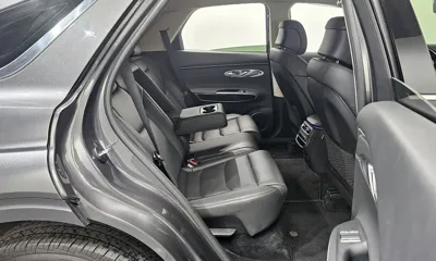 Genesis GV70 2023, 40280 км, за 24223.47 USD - фото 11