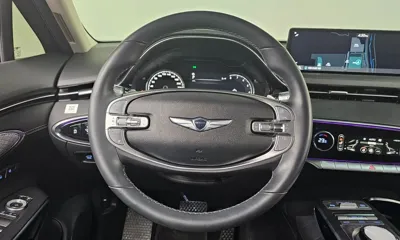 Genesis GV70 2023, 40280 км, за 24223.47 USD - фото 15