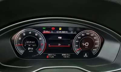 Audi Q5 2023, 58311 км, за 27743.64 USD - фото 8