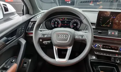 Audi Q5 2023, 58311 км, за 27743.64 USD - фото 13
