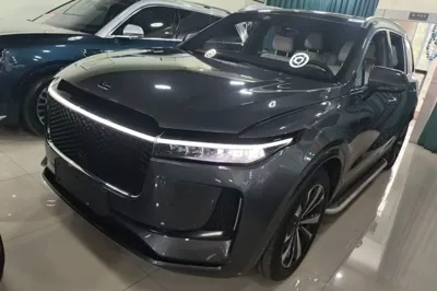 Li Auto ONE · 2020 год