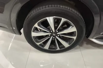 Li Auto ONE 2020, 67100 км, за 20858 USD - фото 11