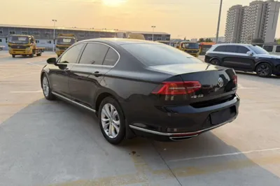 Volkswagen Magotan 2018, 88800 км, за 11202 USD - фото 6