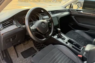 Volkswagen Magotan 2018, 88800 км, за 11202 USD - фото 18