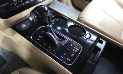 Kia Canival 2016, 178958 км, за 8794.79 USD - фото 9