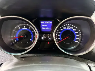 Hyundai Avante 2013, 152419 км, за 2475.57 USD