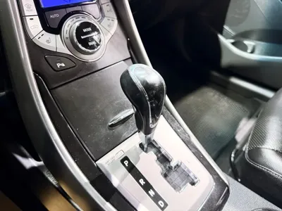 Hyundai Avante 2013, 152419 км, за 2475.57 USD - фото 10